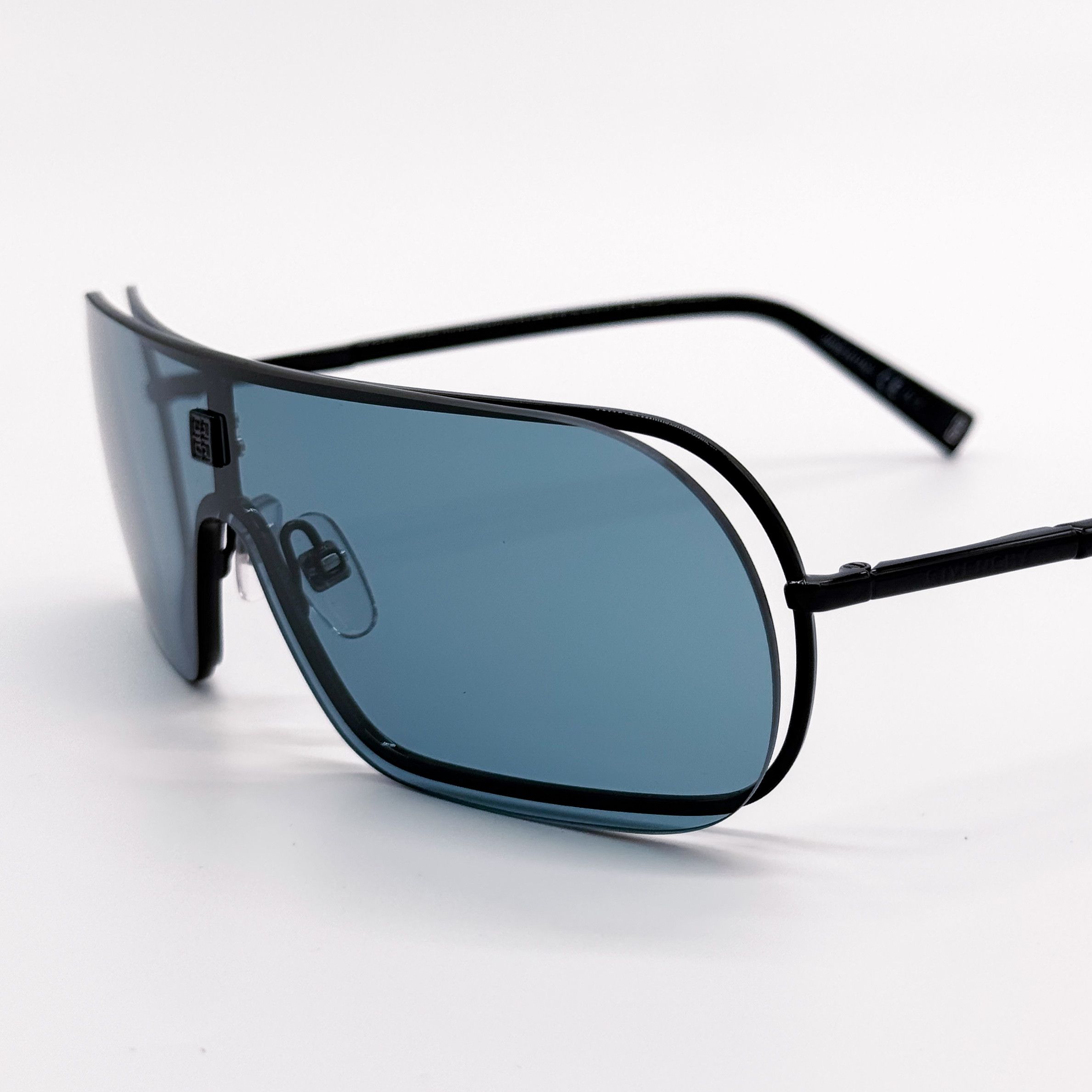 Givenchy NEW GIVENCHY GV7168/S 0MR8 BLUE UNISEX SUNGLASSES GIVENCHY Size ONE SIZE - 5 Thumbnail