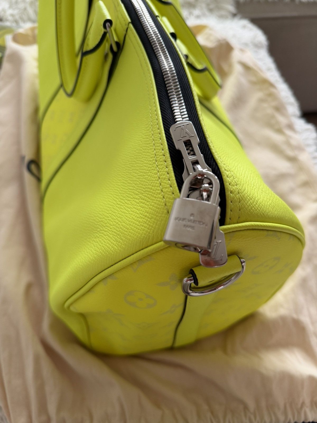 Louis Vuitton Louis vuitton neon keepall 50 Size ONE SIZE - 3 Thumbnail