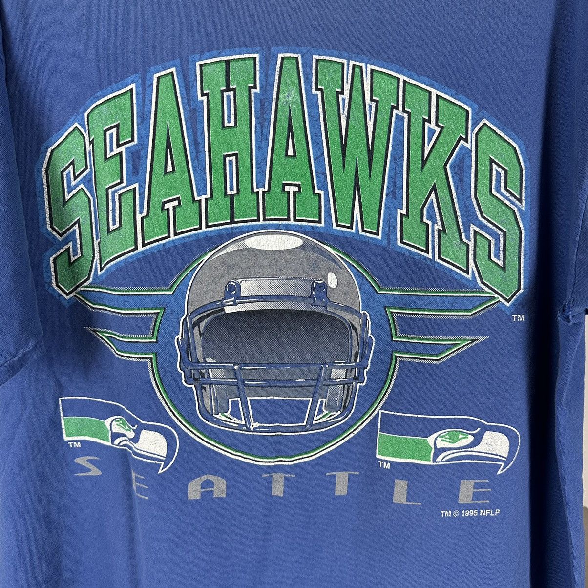 Logo 7 × NFL × Vintage Vintage 90s Seattle Seahawks Football Graphic NFL XL T-shirt Size US XL / EU 56 / 4 - 3 Thumbnail