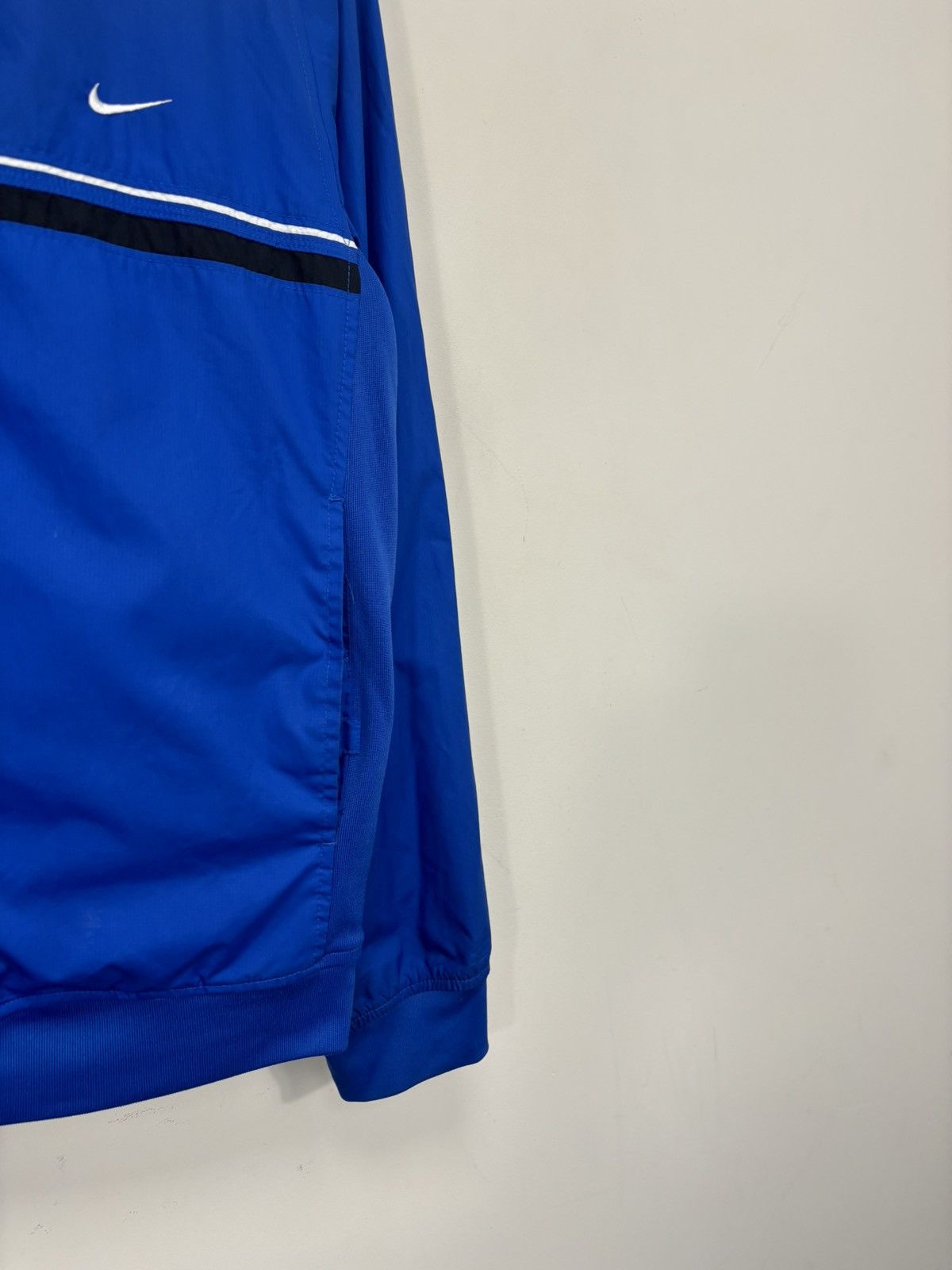 Nike Vintage Nike Y2K Blue Retro Hype Full Zip Track Jacket Size US L / EU 52-54 / 3 - 7 Thumbnail