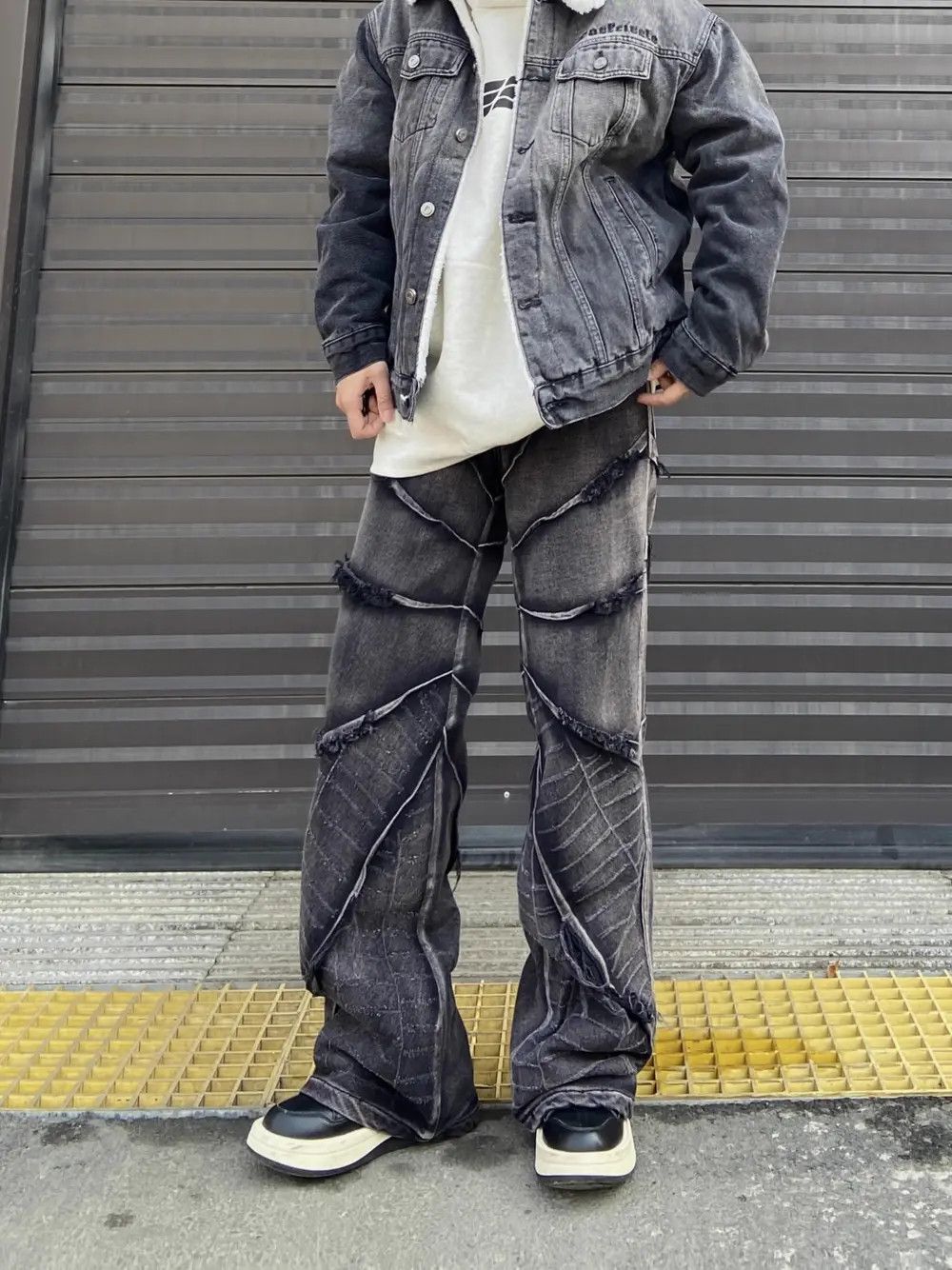 Japanese Brand × Vintage Hip Hop Loose Straight Floor Dragging Jeans Size US 32 / EU 48 - 4 Thumbnail