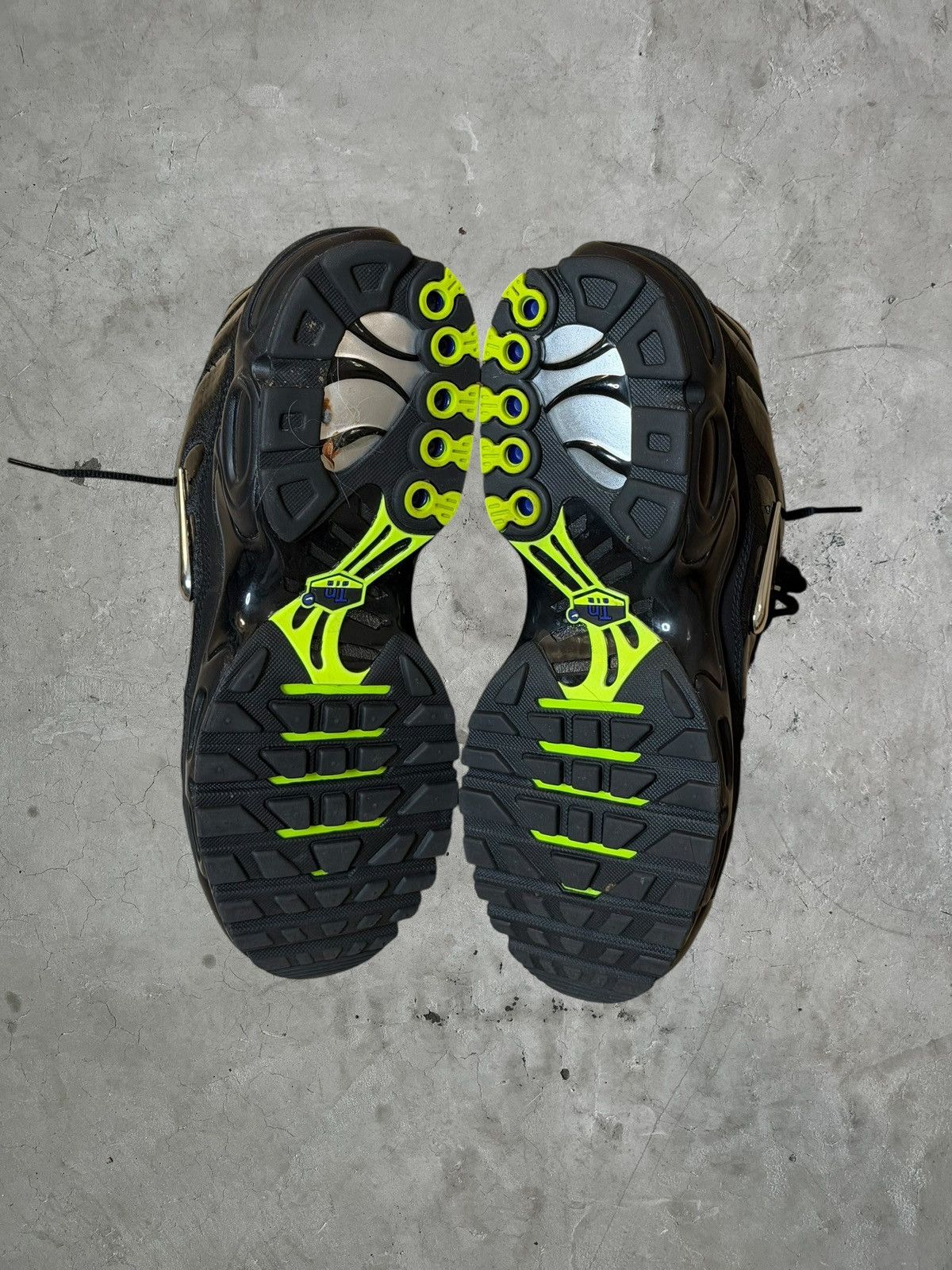 Nike Nike Air Max Plus Size US 10 / EU 43 - 8 Thumbnail