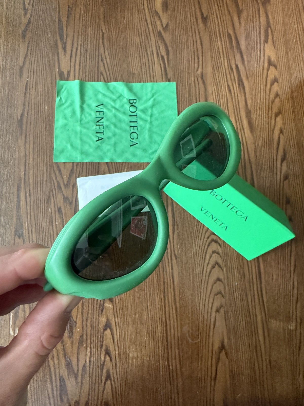 Bottega Veneta Bottega Veneta Oval Sunglasses Size ONE SIZE - 2 Thumbnail