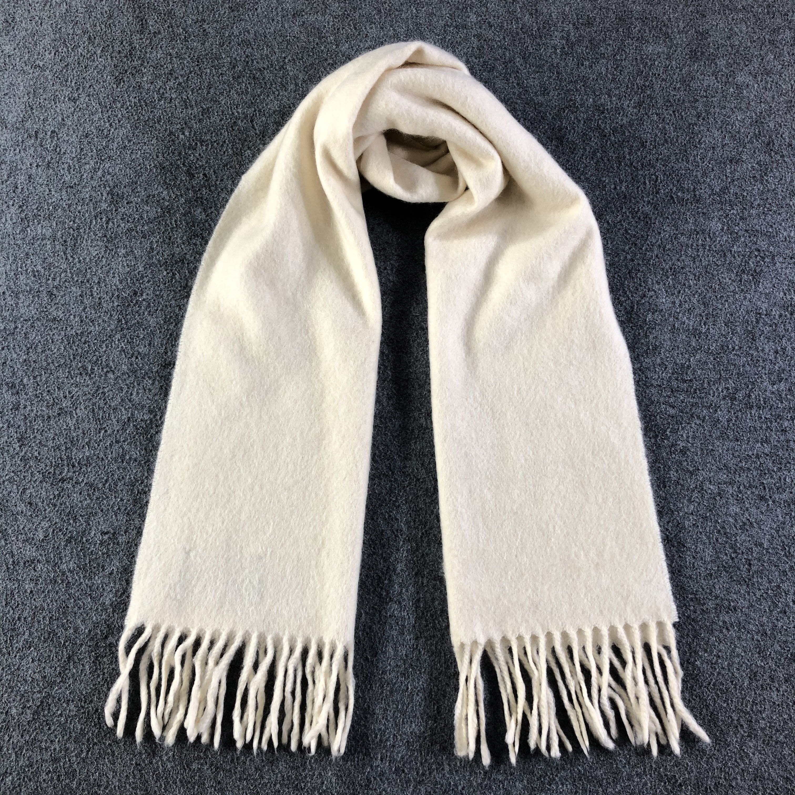 Johnstons Of Elgin Johnstons Of Elgin Scarf / Muffler / Neckwear Size ONE SIZE - 1 Thumbnail