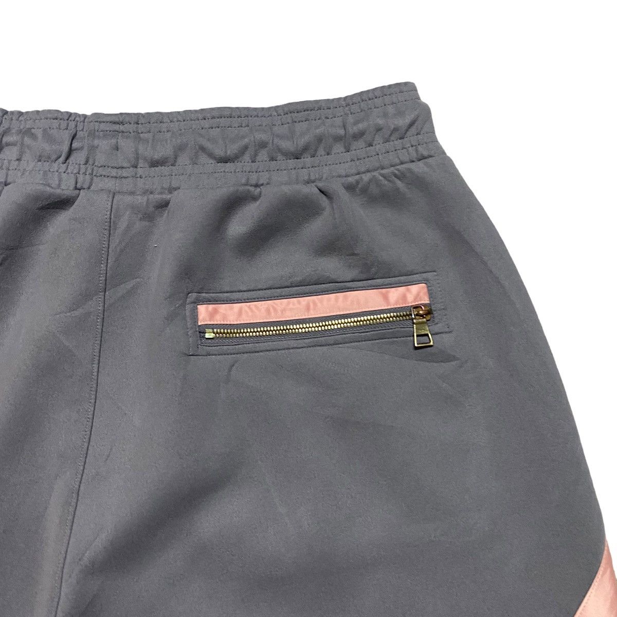 Jordan Brand Air Jordan Remastered Diamond Shorts Size US 34 / EU 50 - 10 Thumbnail