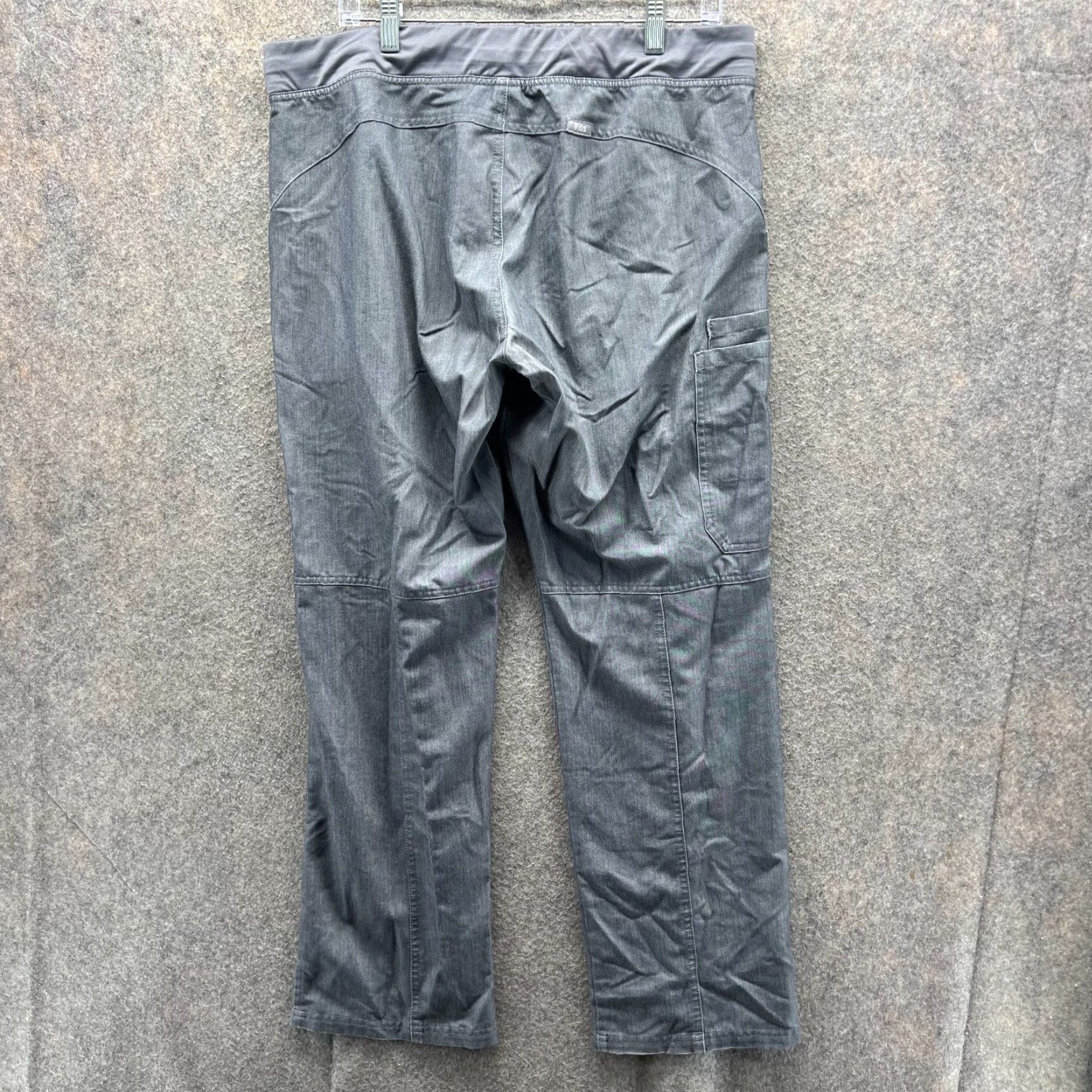 Vintage Figs Scrub Women Large Gray Technical Collection Stretch Cargo Nurse Shirt Size 36" / US 14 / IT 50 - 4 Thumbnail