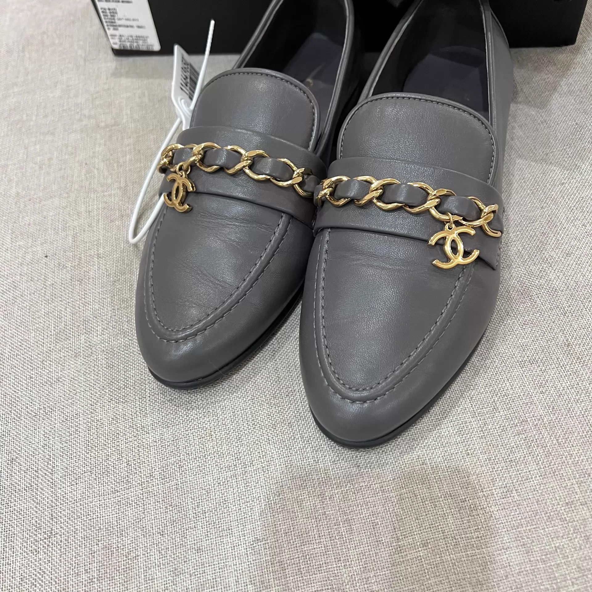Chanel Chanel Chain CC Loafer 36 98 New Size US 5.5 / IT 35.5 - 3 Thumbnail