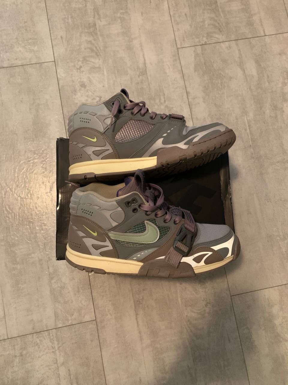 Nike Nike Air Trainer 1 Honeydew color Size US 10.5 / EU 43-44 - 1 Thumbnail