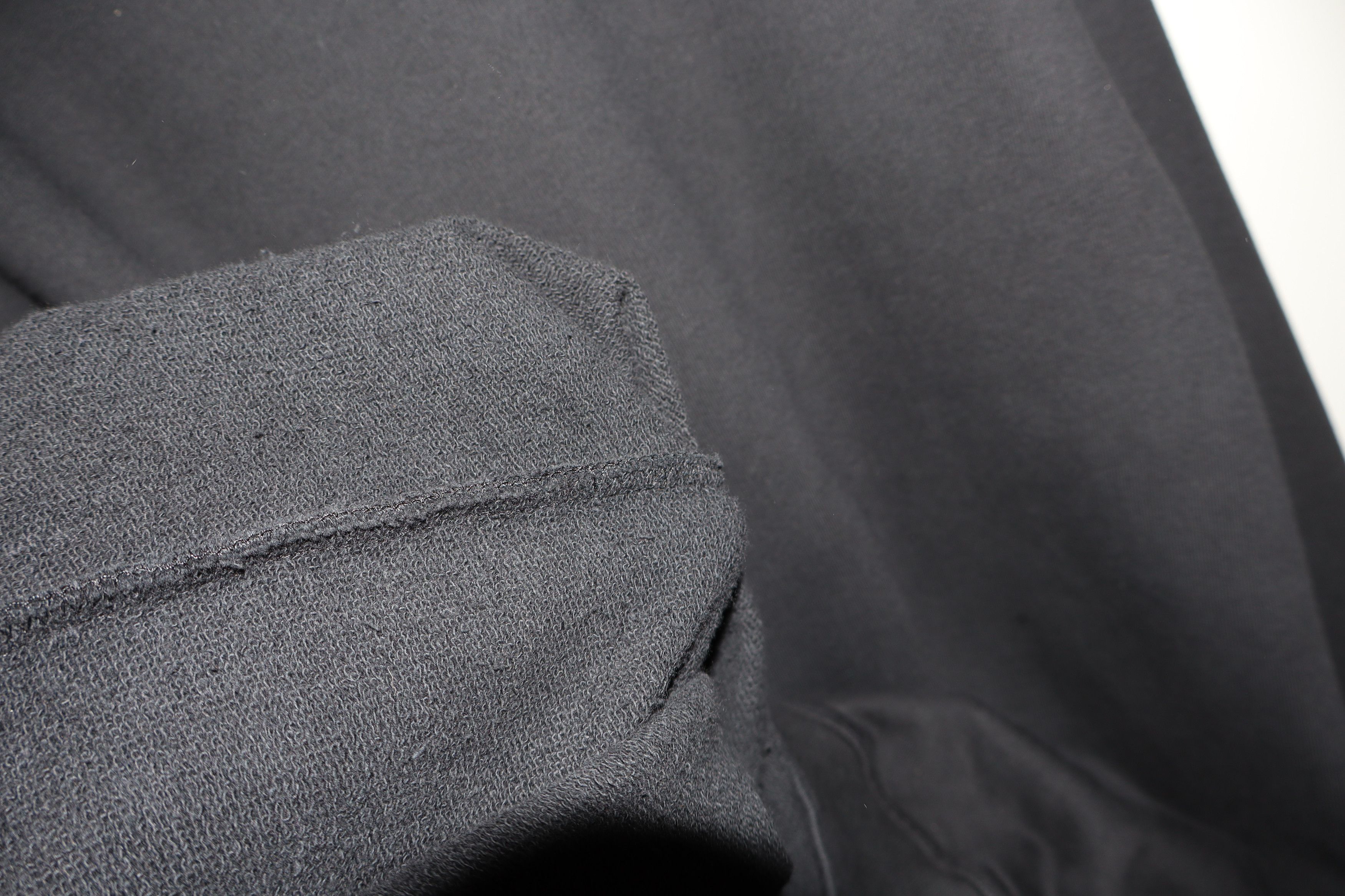 Represent Clo. 1 of 1 Melting initial "R" sweatshirt Size US L / EU 52-54 / 3 - 9 Thumbnail
