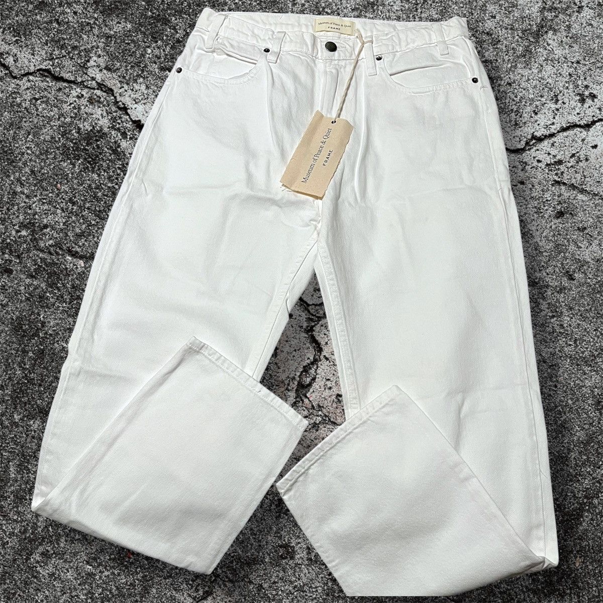 Museum of Peace & Quiet •NWT• Museum of Peace & Quiet White FRAME Denim Pants • MoPQ Size US 32 / EU 48 - 1 Thumbnail