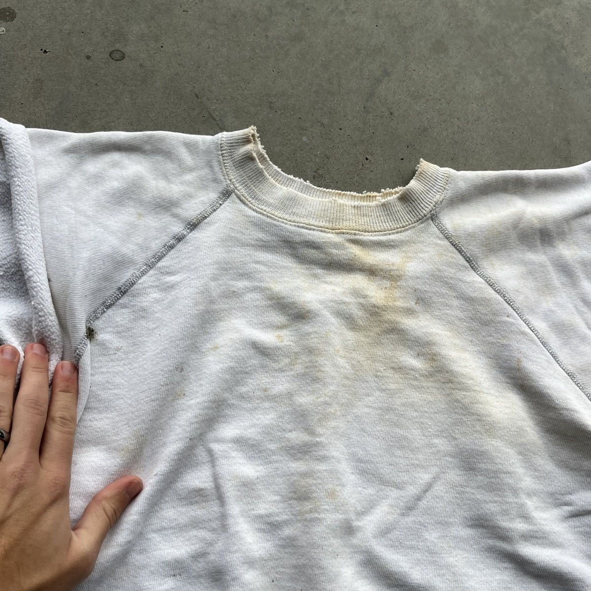 Vintage 50s/60s White Sweatshirt (Sleeveless) Size US S / EU 44-46 / 1 - 3 Thumbnail