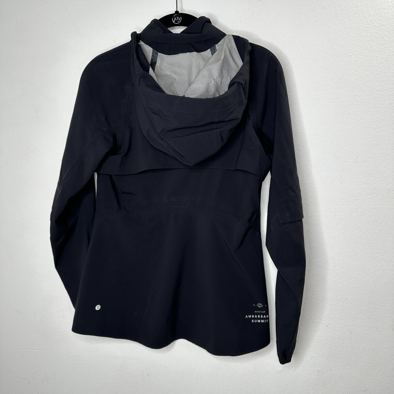 Lululemon RARE Lululemon Black 2017 Whistler Ambassador Summit Jacket Size S / US 4 / IT 40 - 9 Thumbnail