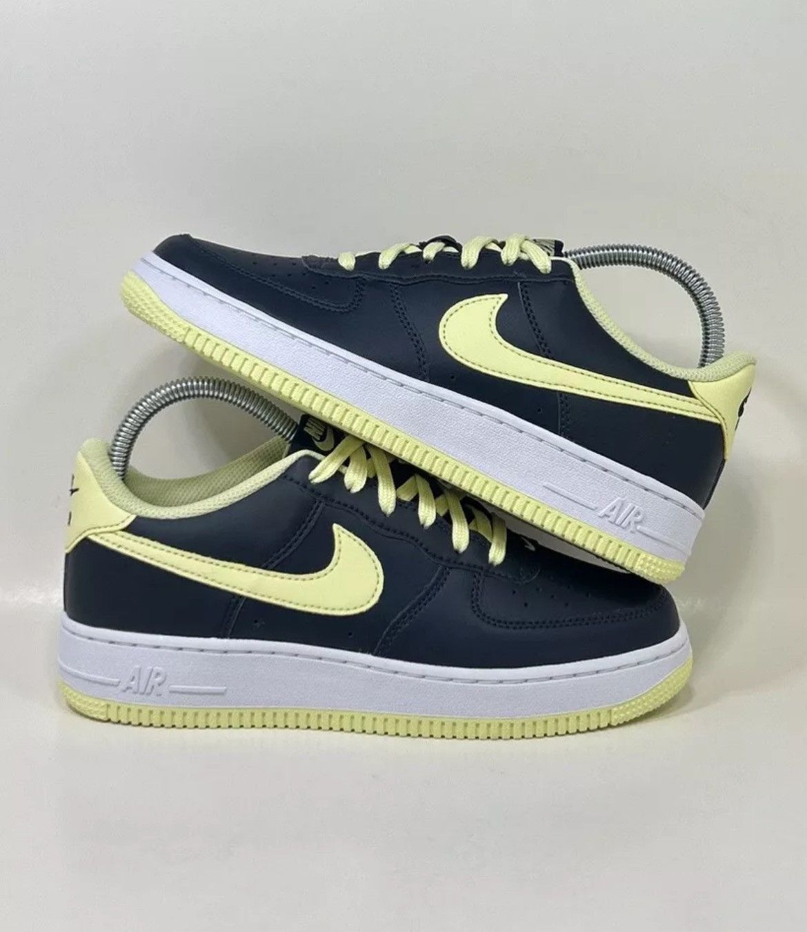 Nike Size 5Y - Boys Nike Air Force 1 Low GS CT3839-400 Wmns 6.5 Size US 5 / EU 37 - 5 Thumbnail