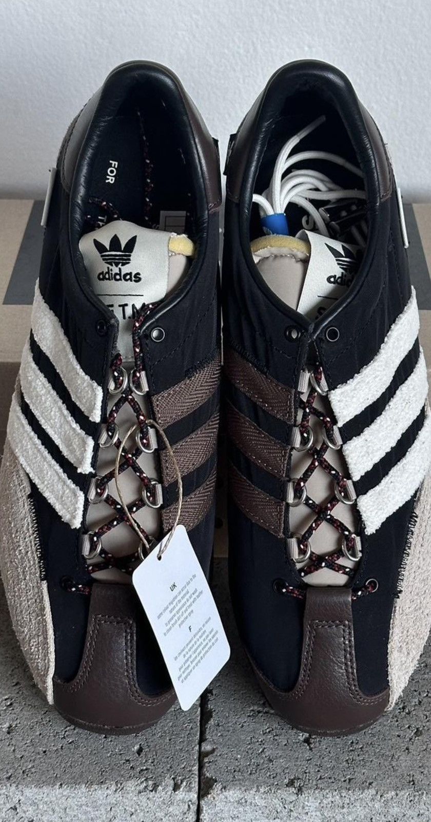 adidas gazelle silver green womens Song For The Mute x adidas Country OG JH8639