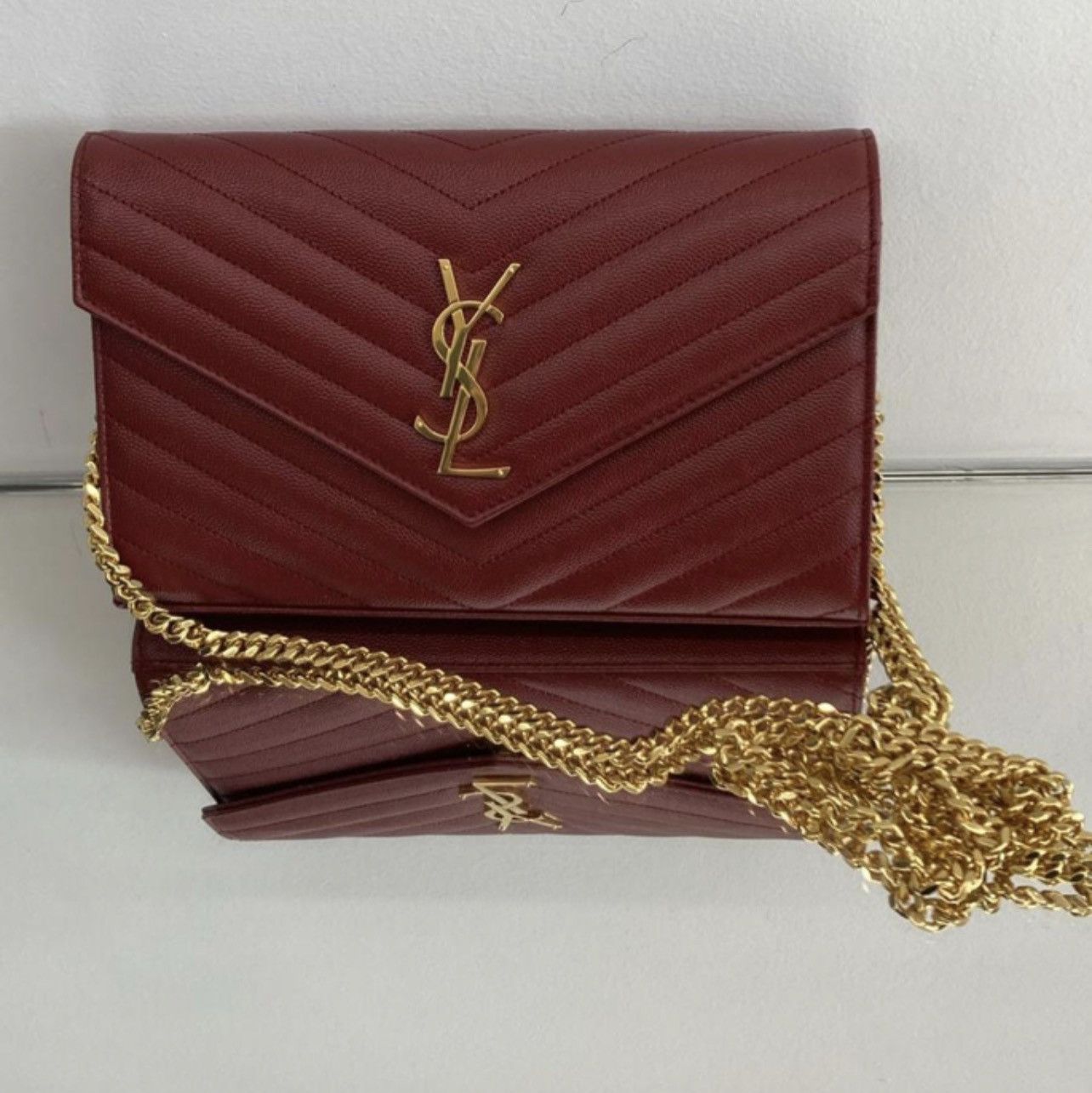 Saint Laurent Paris Saint Laurent Wallet on Chain Bag in Red Size ONE SIZE - 1 Preview