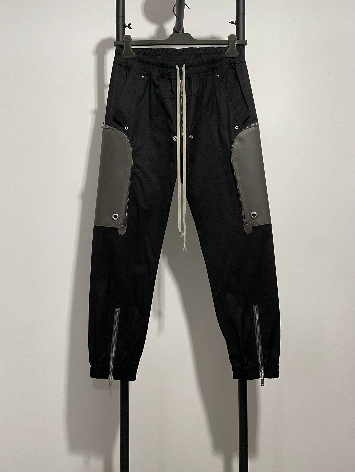 Rick Owens Rick Owens Ro Five Zipper Cargo Pants Size US 31 - 1 Thumbnail