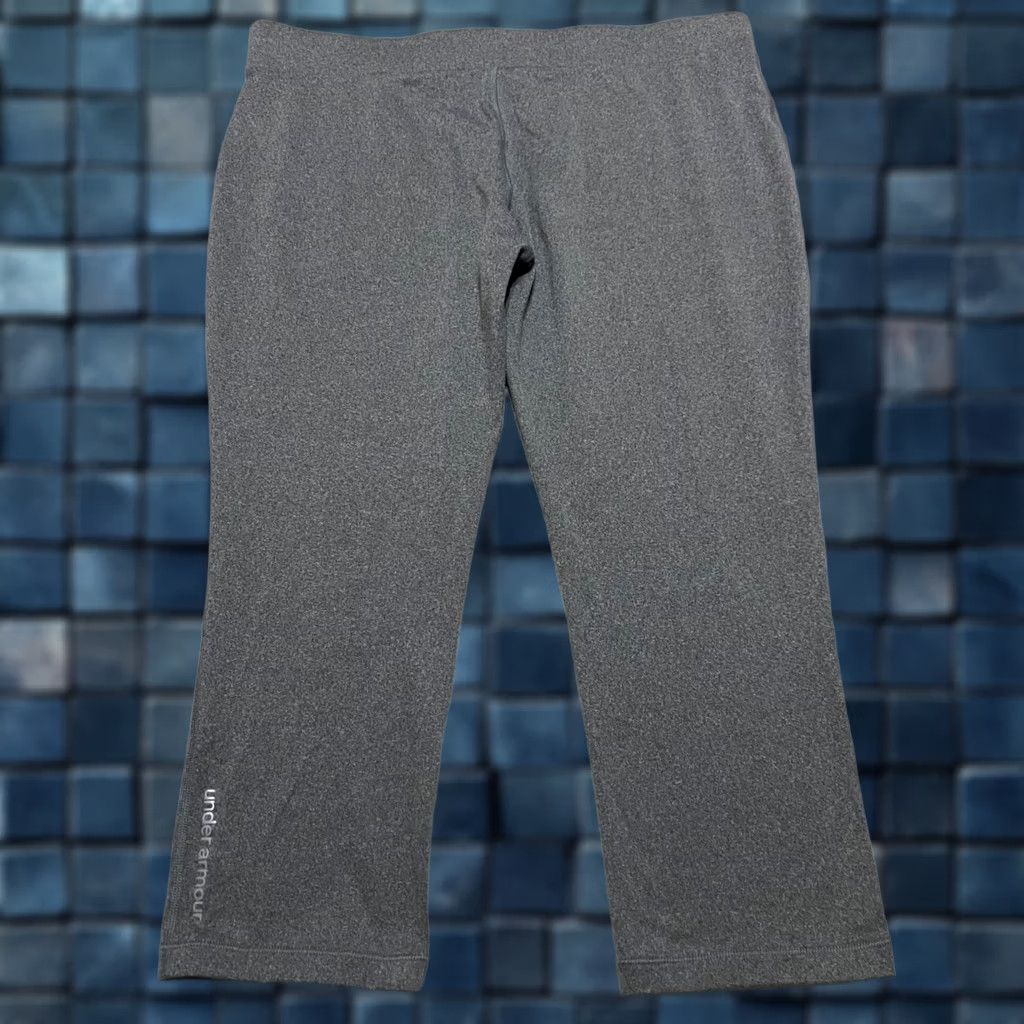 Under Armour Under Armour Womens Leggings Capri Gray XS? (invalid) Size 36" / US 14 / IT 50 - 1 Thumbnail