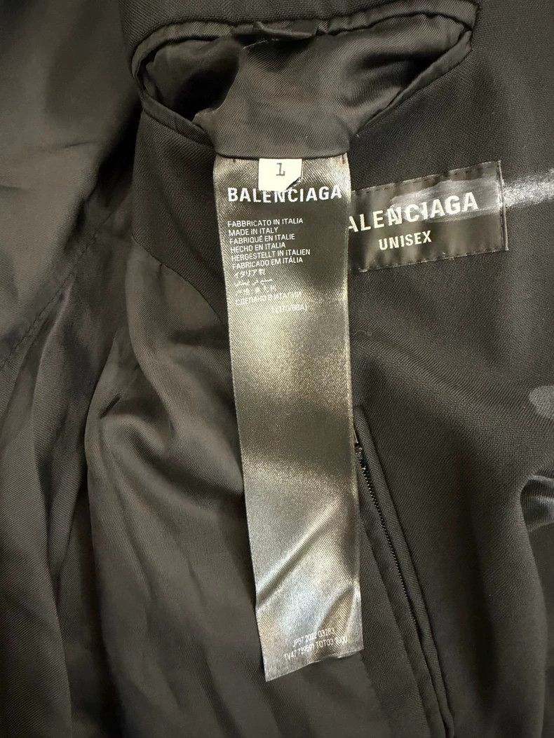 Balenciaga Balenciaga Graffiti Distressed Sleeve Patch Logo Suit Jack Size US S / EU 44-46 / 1 - 7 Thumbnail