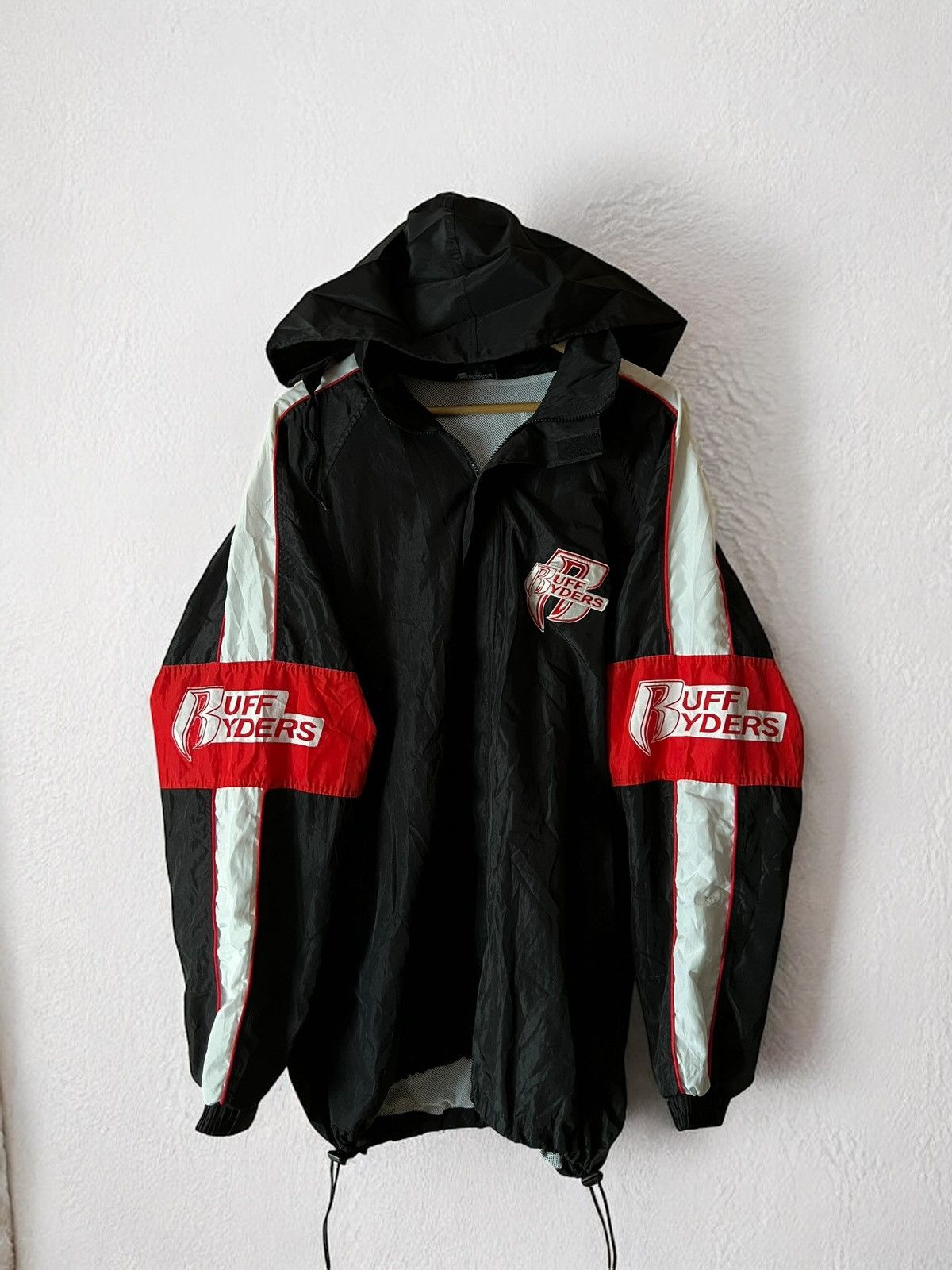 Band Tees × Ruff Ryders × Vintage RUFF RYDERS VINTAGE HOODED JACKET RAP BIG LOGOS WINDBREAKER Size US XL / EU 56 / 4 - 2 Thumbnail