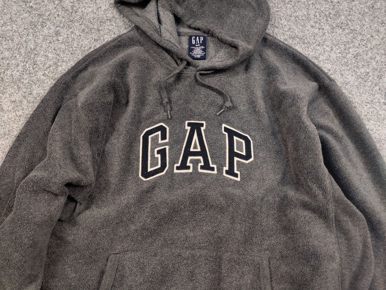 Gap Vintage 90's Gap Usa Dark Gray Fleece Center Logo Hoodie Size US M / EU 48-50 / 2 - 9 Thumbnail