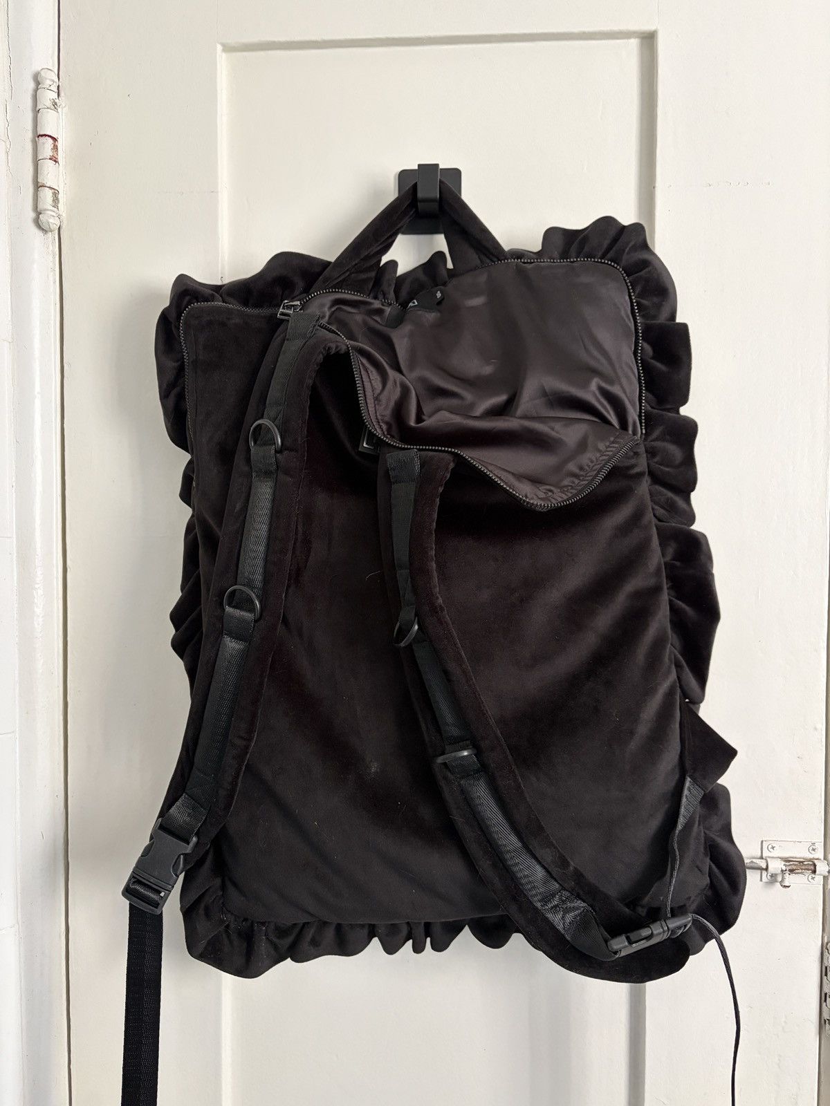 Hood By Air HBA x Empire 2016 Pillow Backpack Size ONE SIZE - 3 Thumbnail
