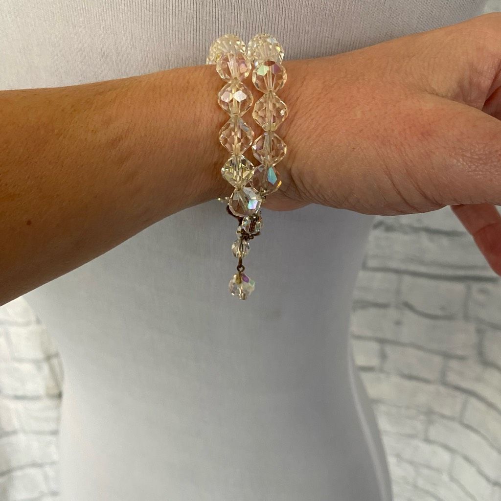 Jewelry Jewelry necklace earrings and bracelet set Iridescent clear Size ONE SIZE - 15 Thumbnail