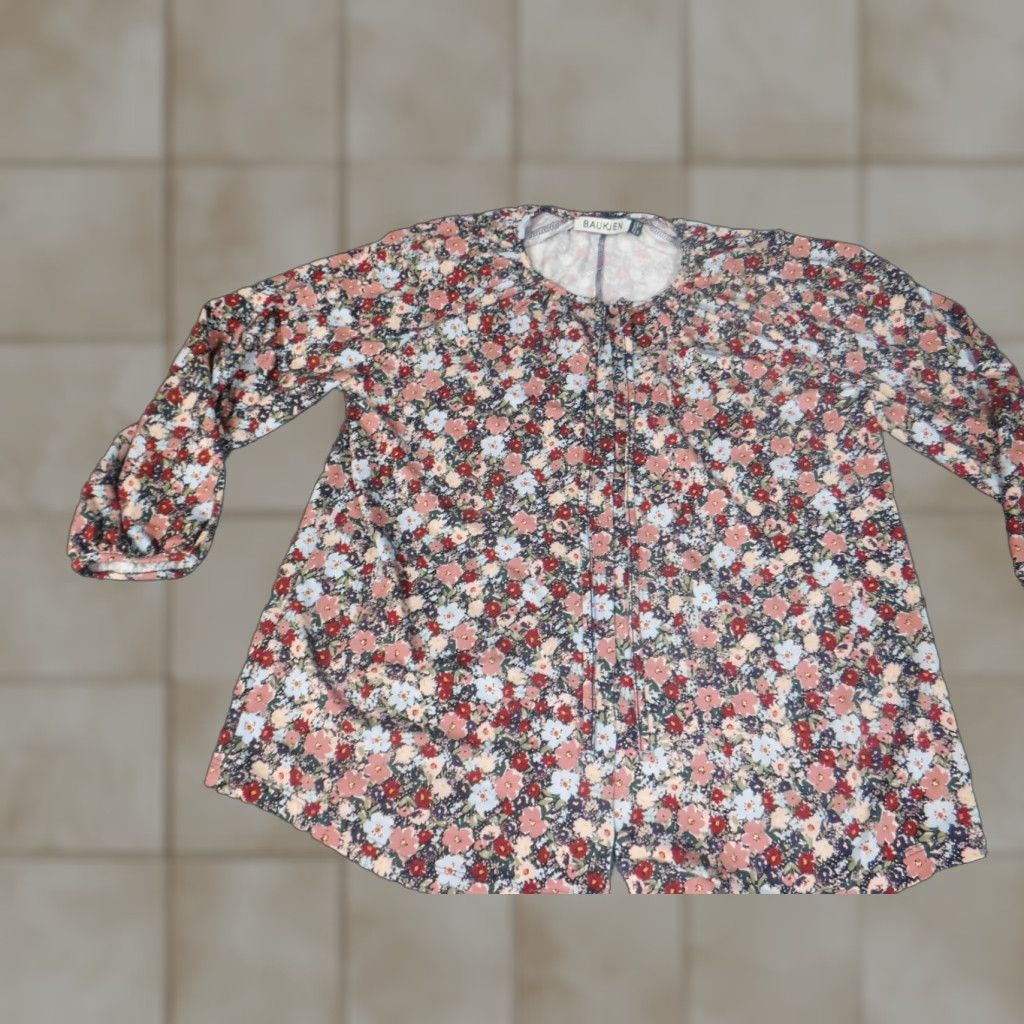 Vintage Baukjen Womens Blouse 6 Blue Floral Button Down Long Sleeve Round Neck Pullover Casual Regular Viscose Down Button Size M / US 6-8 / IT 42-44 - 1 Thumbnail