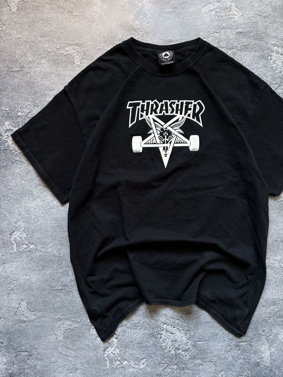 Thrasher Vintage Thrasher Skateboard Pentagram 666 Logo Y2K T-Shirt Size US XL / EU 56 / 4 - 3 Thumbnail