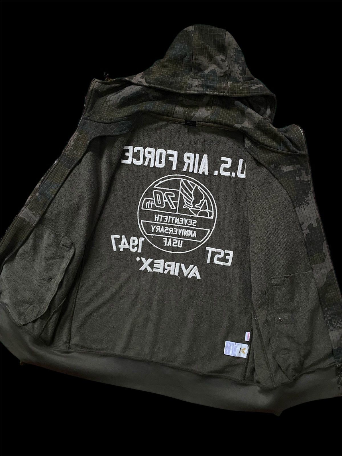 Avirex × Vintage AVIREX US AIR FORCE 70th Anniversary Zip Camo Hoodie Size US XL / EU 56 / 4 - 10 Thumbnail