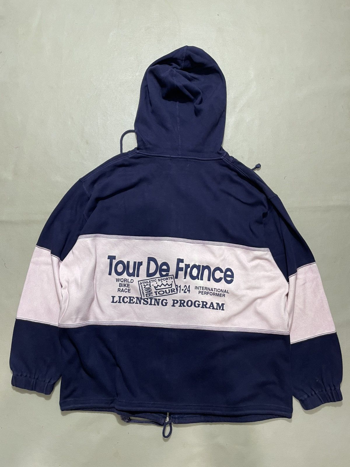 Vintage Rare Vintage Tour de France hoodie Size US L / EU 52-54 / 3 - 4 Thumbnail