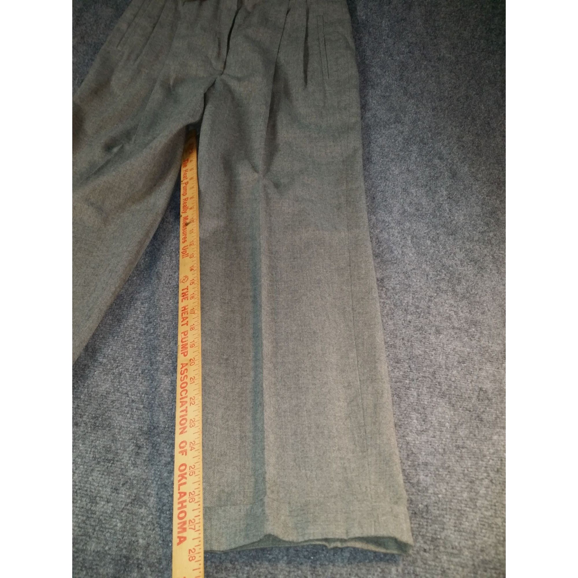 Lauren Ralph Lauren Lauren Ralph Lauren Wool Pants Women Sz 12 Gray Pleated Work Size 34" / US 12 / IT 48 - 3 Thumbnail