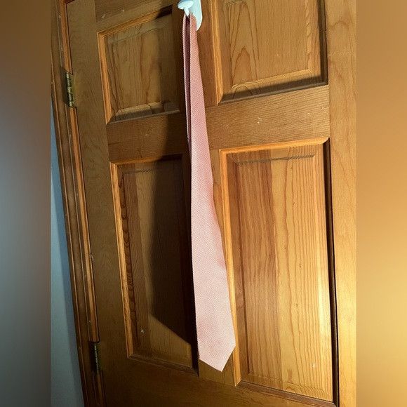 Other Stonehedge men’s tie pink 100% silk made in USA Size ONE SIZE - 1 Thumbnail