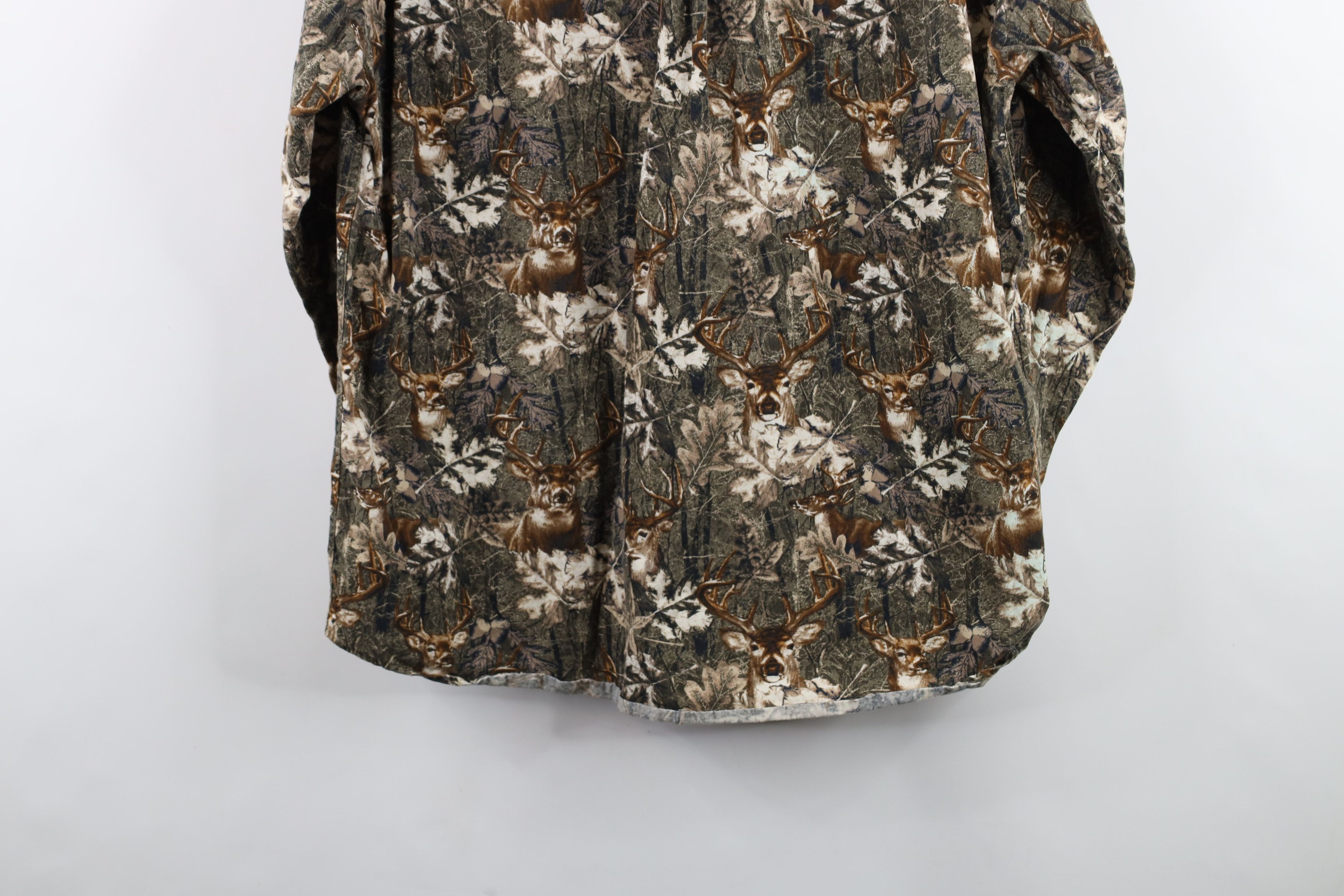 Vintage Vintage 90s Y2K Streetwear Deer Buck Camouflage Button Shirt Size US M / EU 48-50 / 2 - 12 Thumbnail