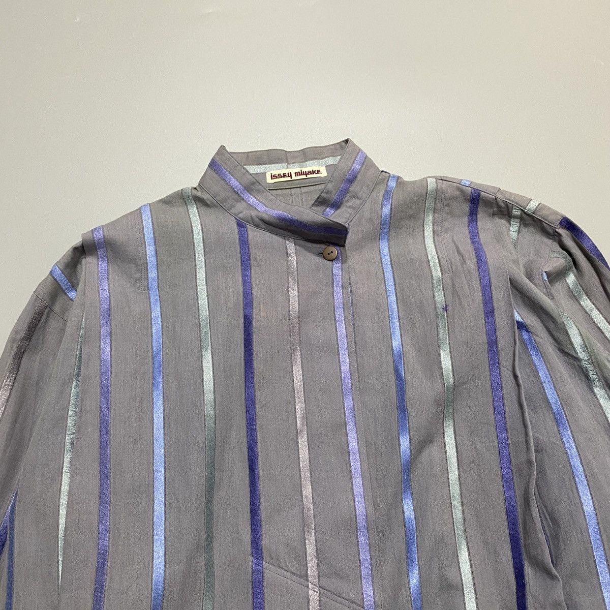 Issey Miyake 90s Issey Miyake Pleated Side Button Shirt Size US M / EU 48-50 / 2 - 2 Thumbnail