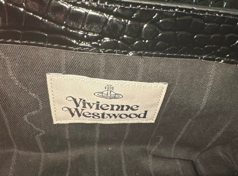 Vivienne Westwood vivienne westwood size os Black crocodile pattern underarm Size ONE SIZE - 4 Thumbnail