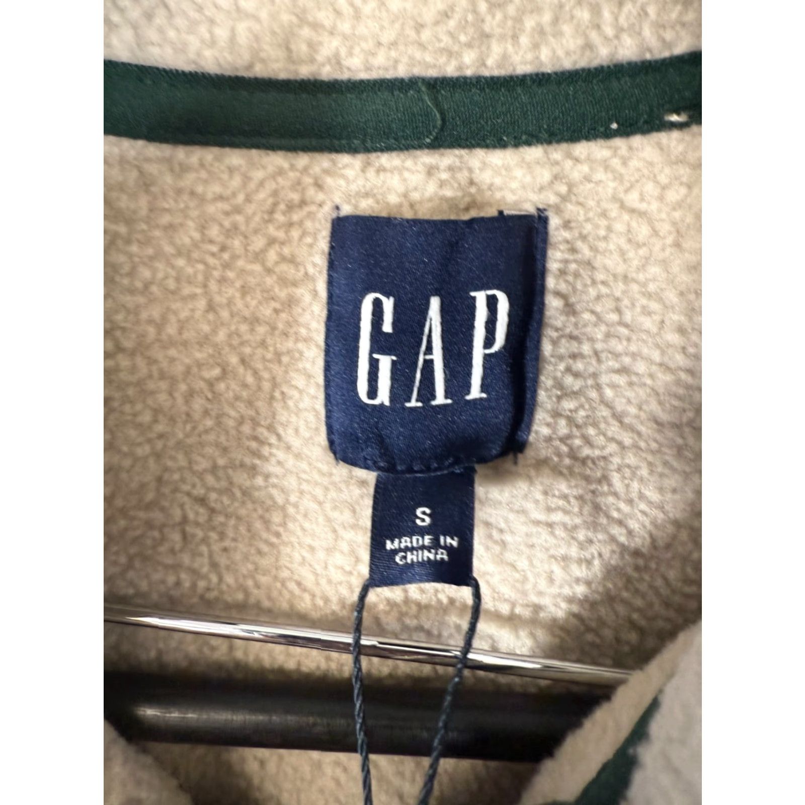 Gap Gap Fleece Jacket Mens S Beige Half-Zip Pullover Stand-Up Neck NWT Size US S / EU 44-46 / 1 - 6 Thumbnail