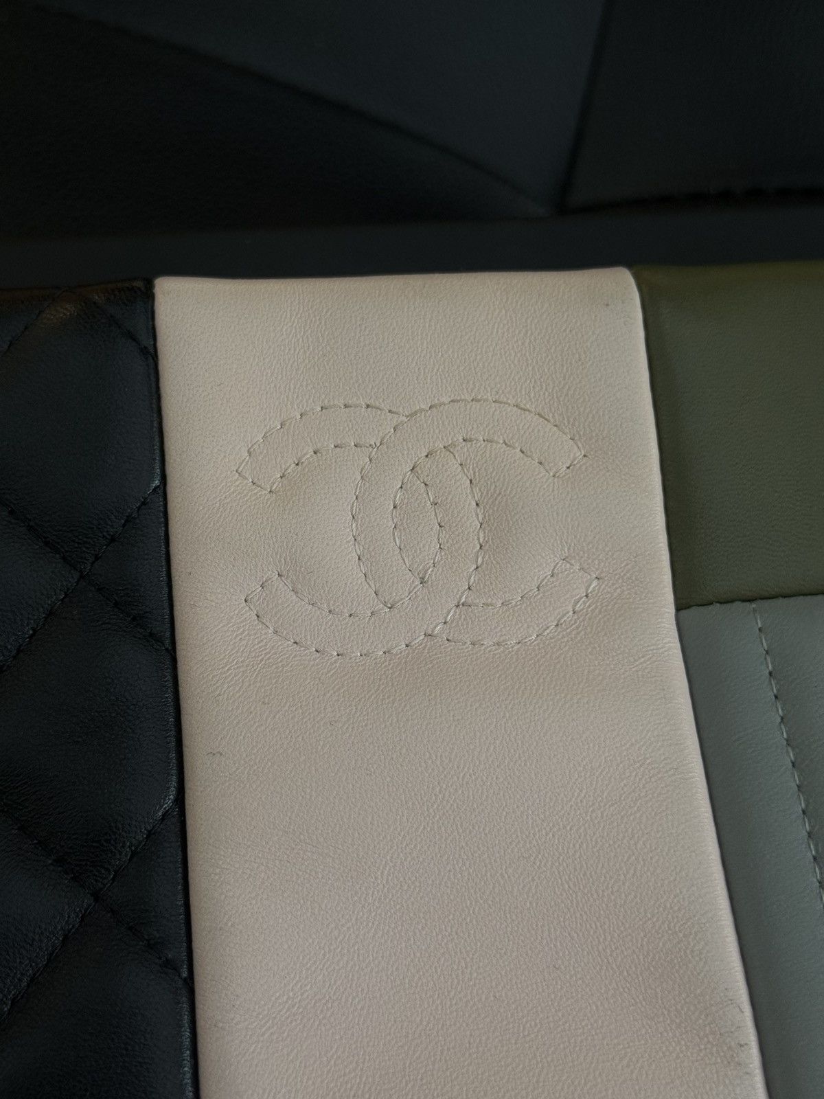 Chanel Chanel Olive & Multicolor Lambskin Patchwork O-Case Size ONE SIZE - 10 Thumbnail
