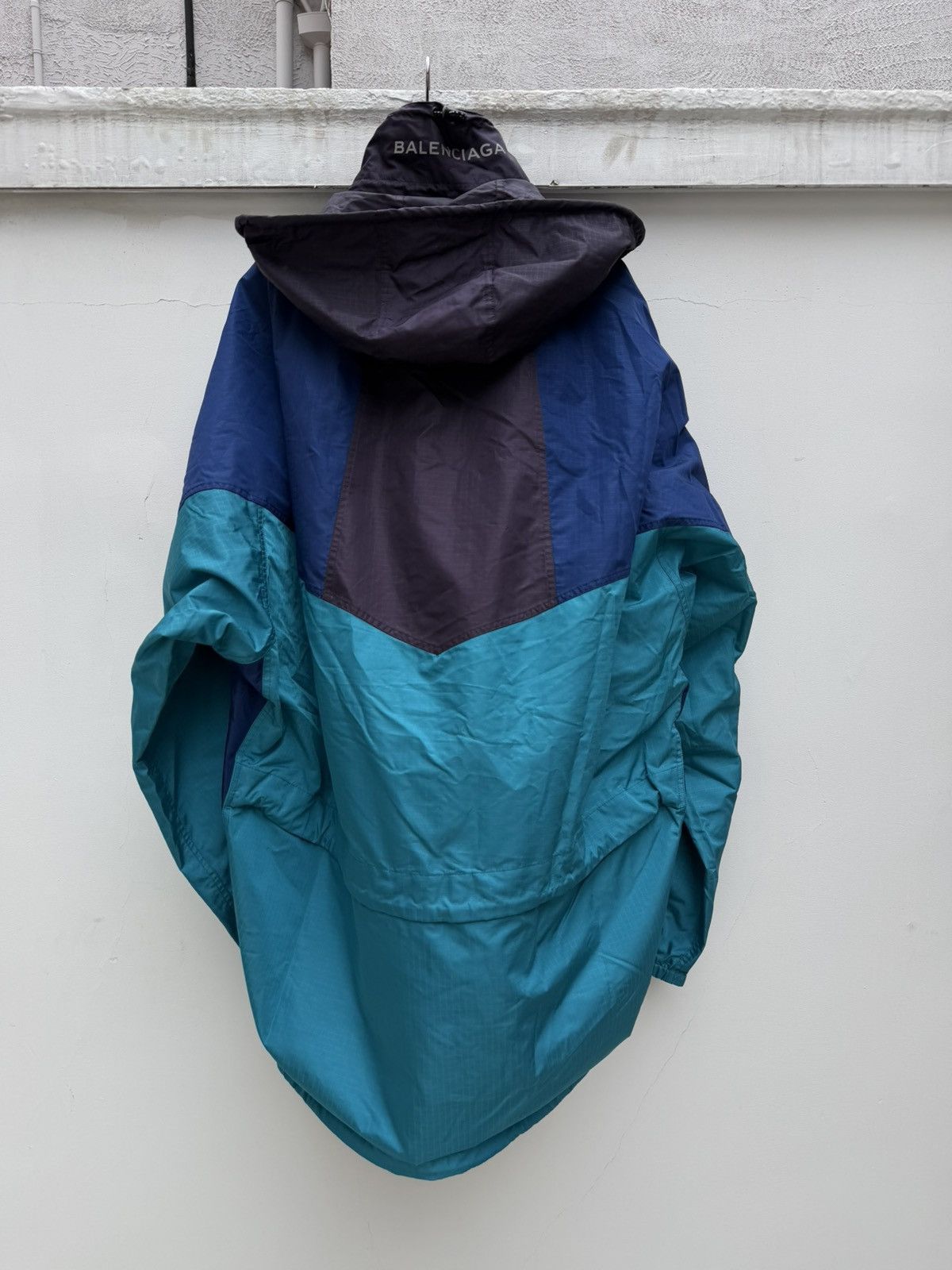Balenciaga Balenciaga SS18 Anorak BNWT Size US M / EU 48-50 / 2 - 2 Thumbnail