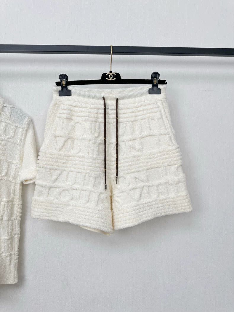 Louis Vuitton Louis Vuitton White Short Sleeve Shorts Set- Size S / US 4 / IT 40 - 4 Thumbnail