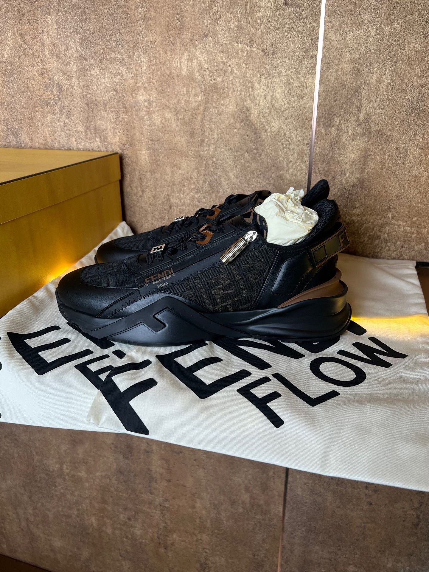 Fendi Fendi FF Monogram Sneakers Size US 11 / EU 44 - 6 Thumbnail