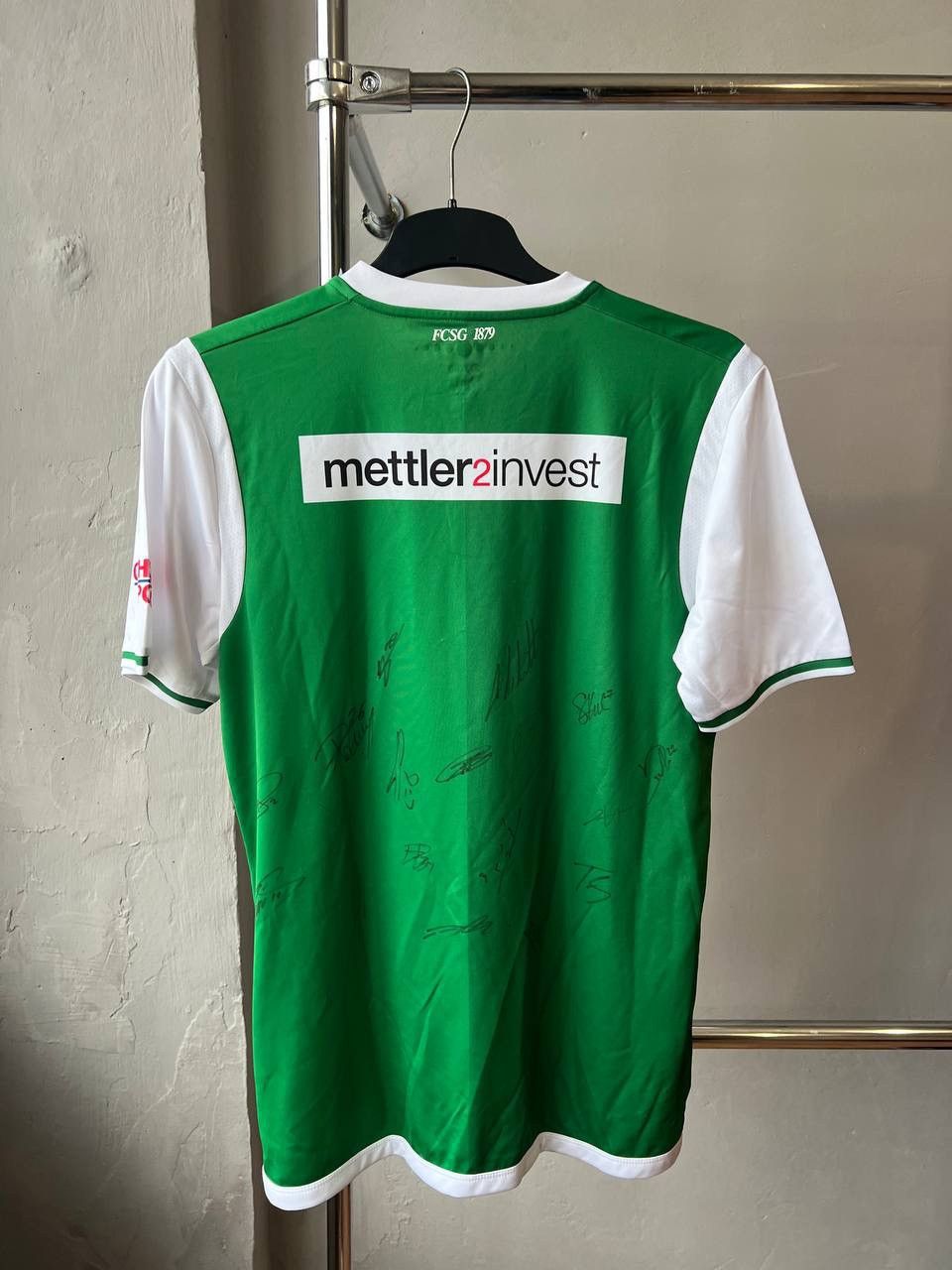 Sports Specialties 2017/18 ST GALLEN SIGNED HOME SOCCER JERSEY FOOTBALL SHIRT L Size US L / EU 52-54 / 3 - 13 Thumbnail