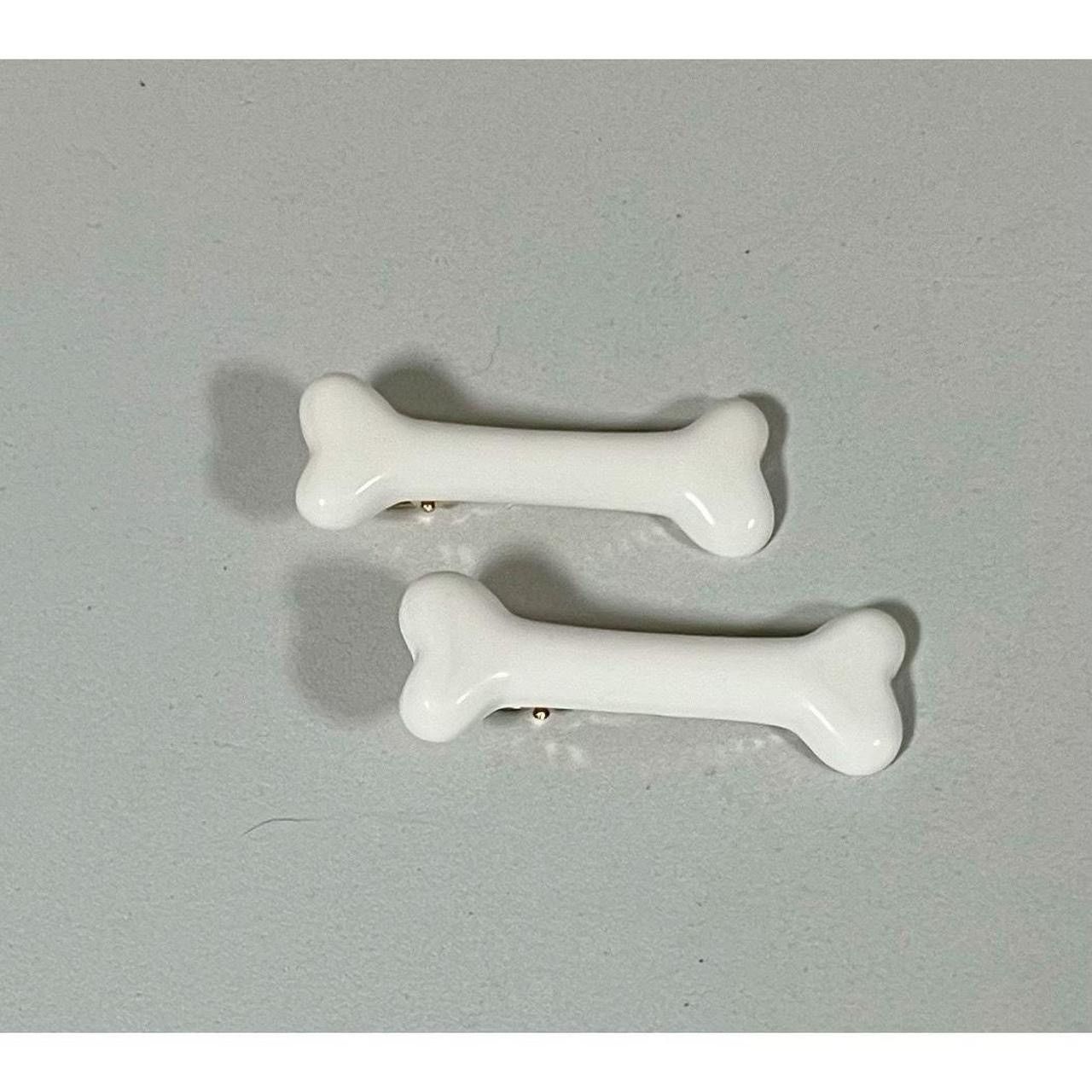 Japanese Brand × Vintage White Dog Bones 2 Piece Set Pair Hair Clip Clips Accessory 🦴 Size ONE SIZE - 1 Thumbnail