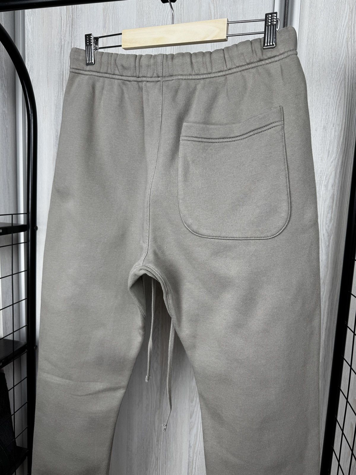 Fear of God Essentials Fear of God gray cotton sweatpants Size US 30 / EU 46 - 7 Thumbnail