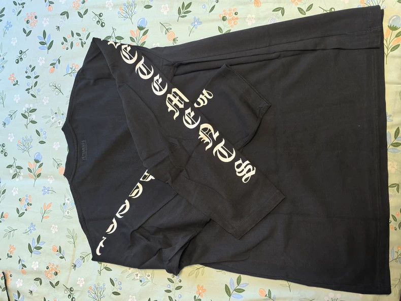 Vetements Vetements Long-sleeved shirt, size L, comes with ssense pu Size US L / EU 52-54 / 3 - 2 Thumbnail
