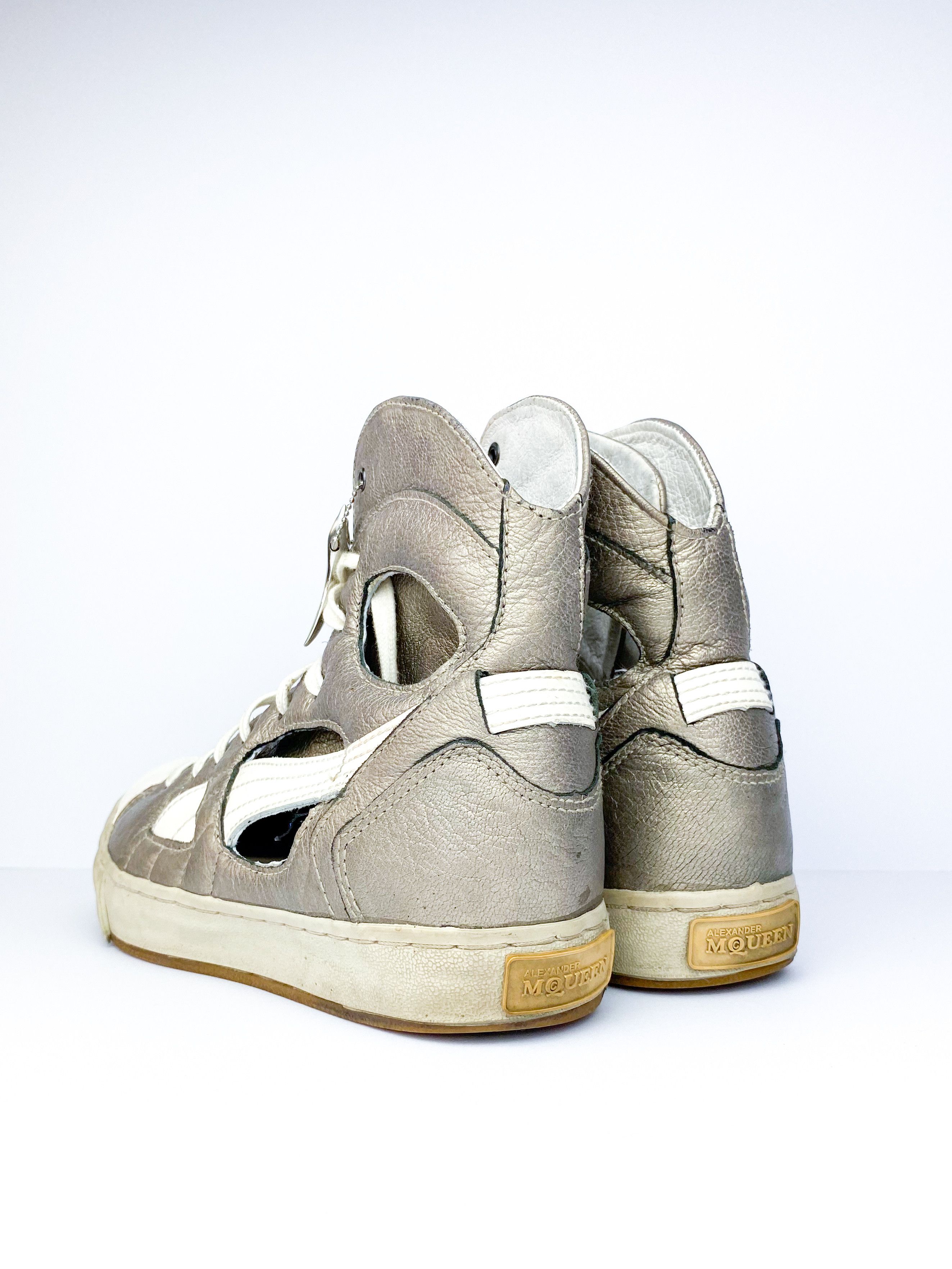 Alexander McQueen × Puma Cut-out High Tops (late 2000s) Size US 9 / IT 39 - 3 Thumbnail