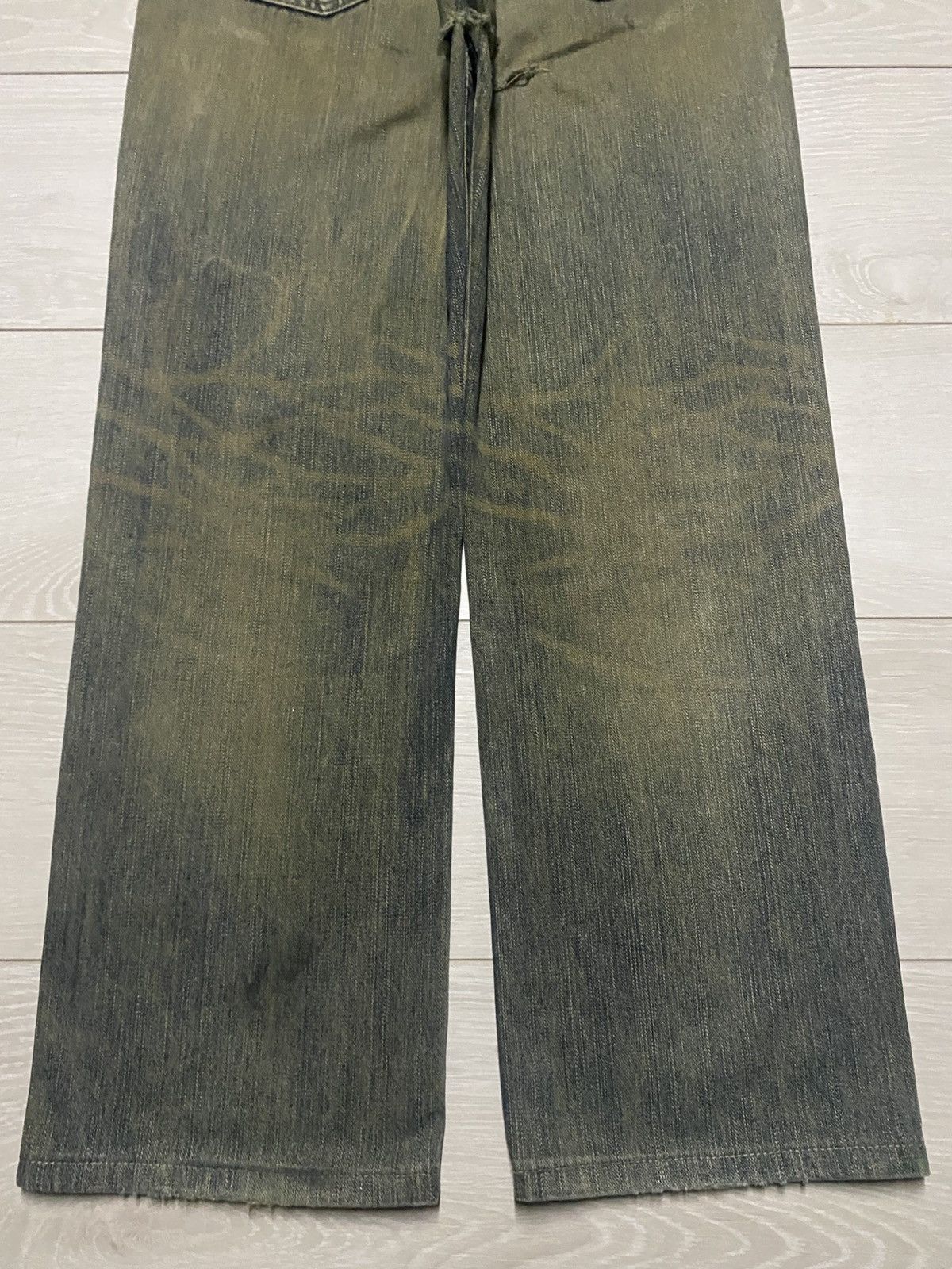 Wrangler Vintage Wrangler Crazy Mud Wash Distressed Repair Baggy Jean Size US 32 / EU 48 - 6 Thumbnail