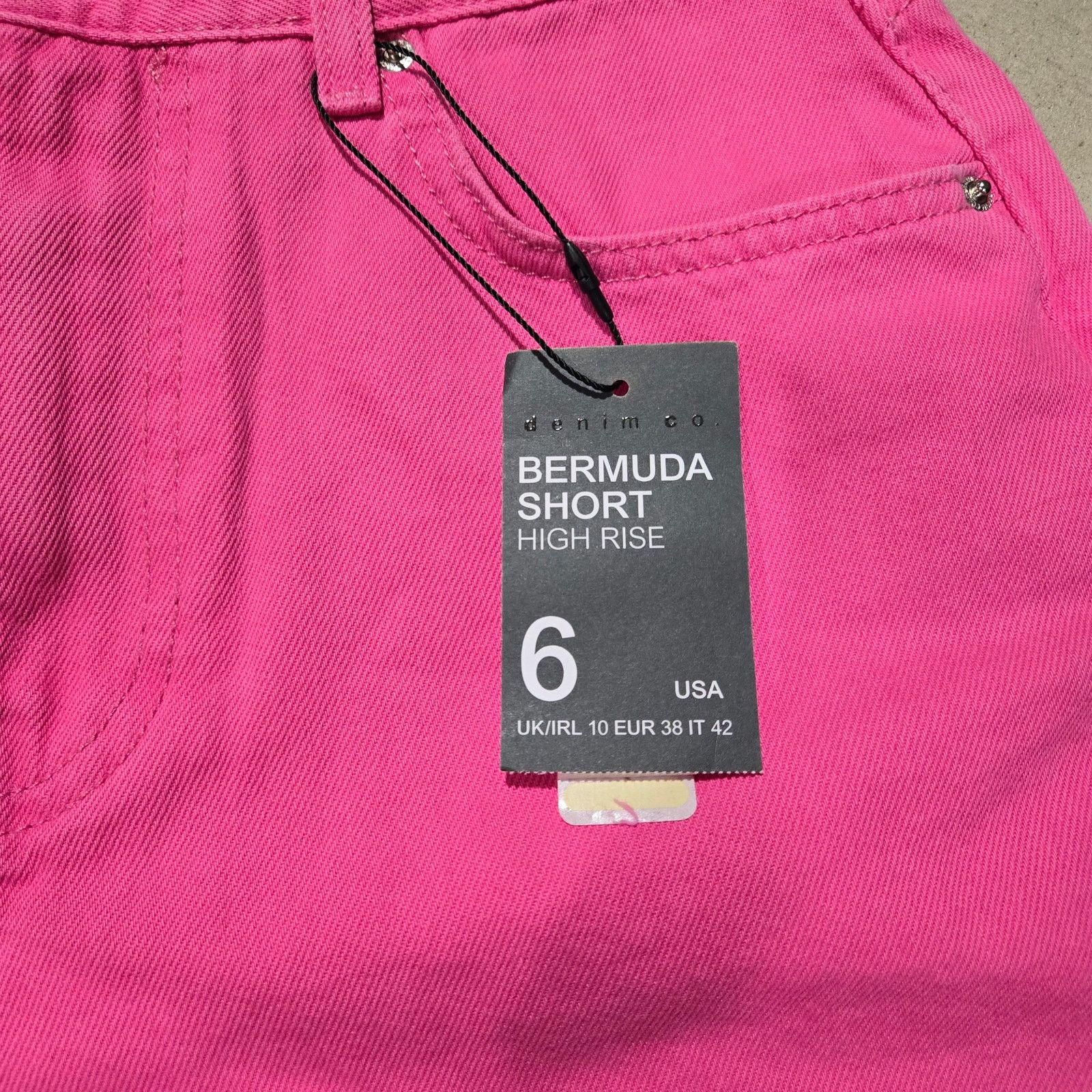 Other Hot Pink Bermuda Denim Shorts Size 6 Size 28" / US 6 / IT 42 - 4 Thumbnail