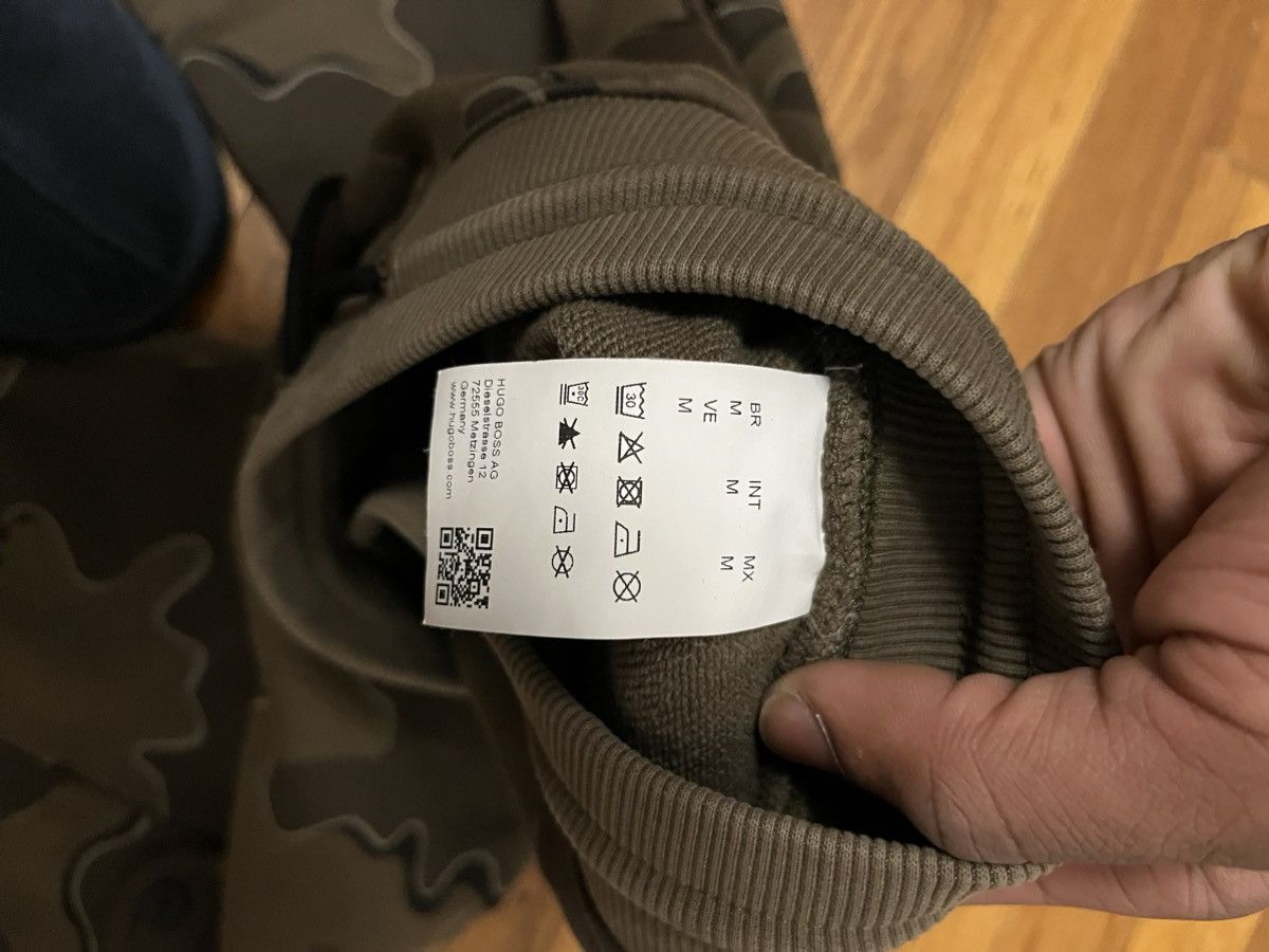 Hugo Boss Hugo Black/Grey Camo Tracksuit Set Hoodie + Joggers Size US S / EU 44-46 / 1 - 10 Thumbnail
