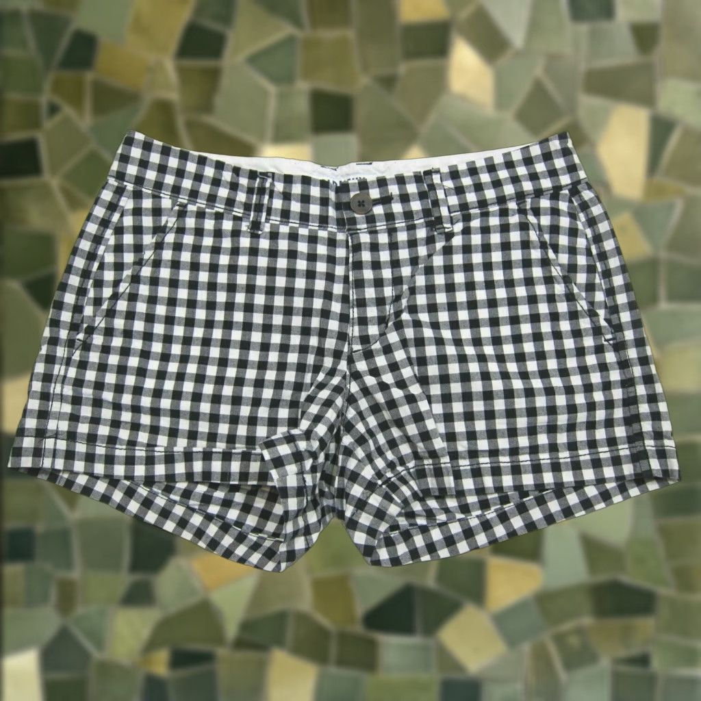 Old Navy Old Navy 100% Cotton Black White Plaid Casual Chino Shorts With Pockets Women 0 Size 30" / US 8 / IT 44 - 1 Thumbnail