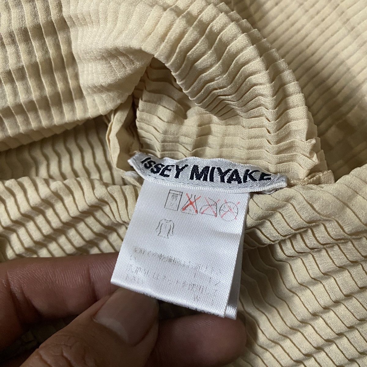 Pleats Please Issey Miyake 2000's Issey Miyake Pleats Please Size M / US 6-8 / IT 42-44 - 9 Thumbnail